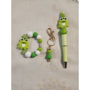 Bead Pen, Cup Charm & Small Key Chain Matching Combo Green Frog